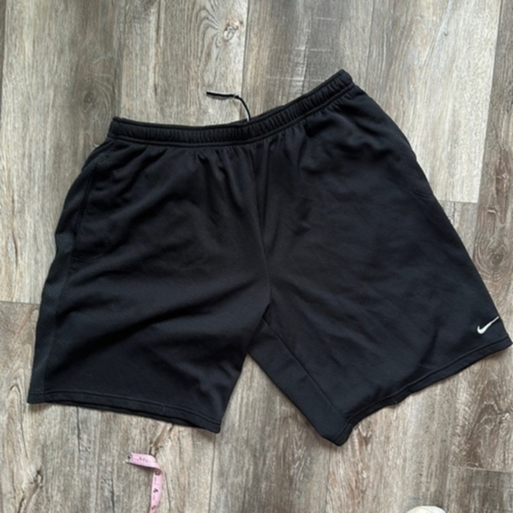 Nike shorts youth size XL, black athletic dry fit